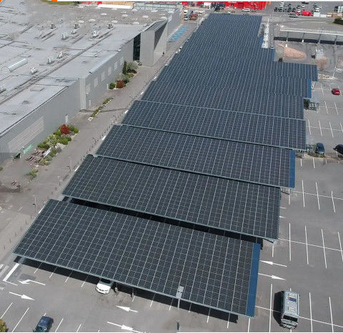 Voltagem de circuito aberto de múltiplos cenários de painéis solares fotovoltaicos comerciais 60-130VDC